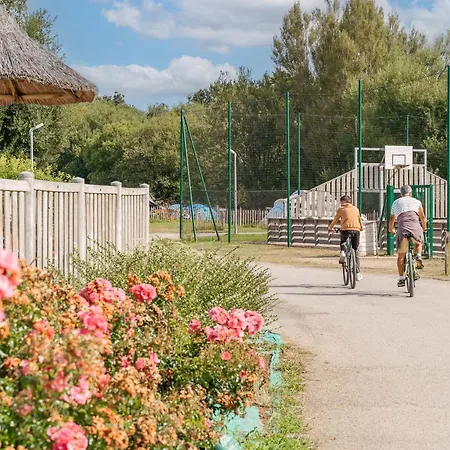 Domaine Résidentiel De Plein Air Odalys Le Vorlen 4*