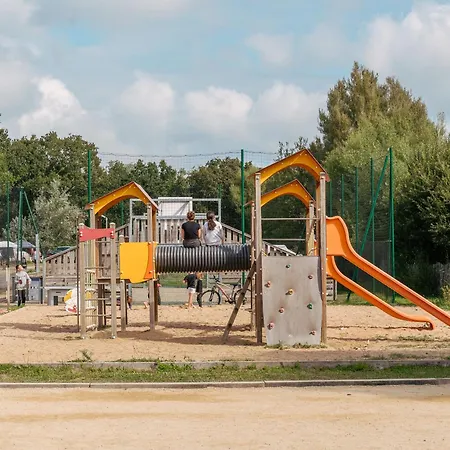 Domaine Résidentiel De Plein Air Odalys Le Vorlen 4*